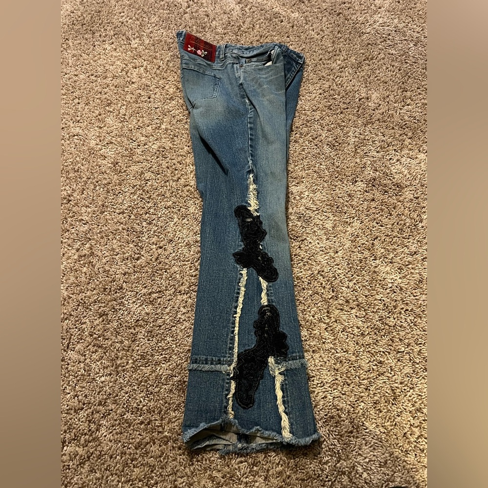 Women's Wide Leg Blue Jeans with Cutout and Embroodery Accents